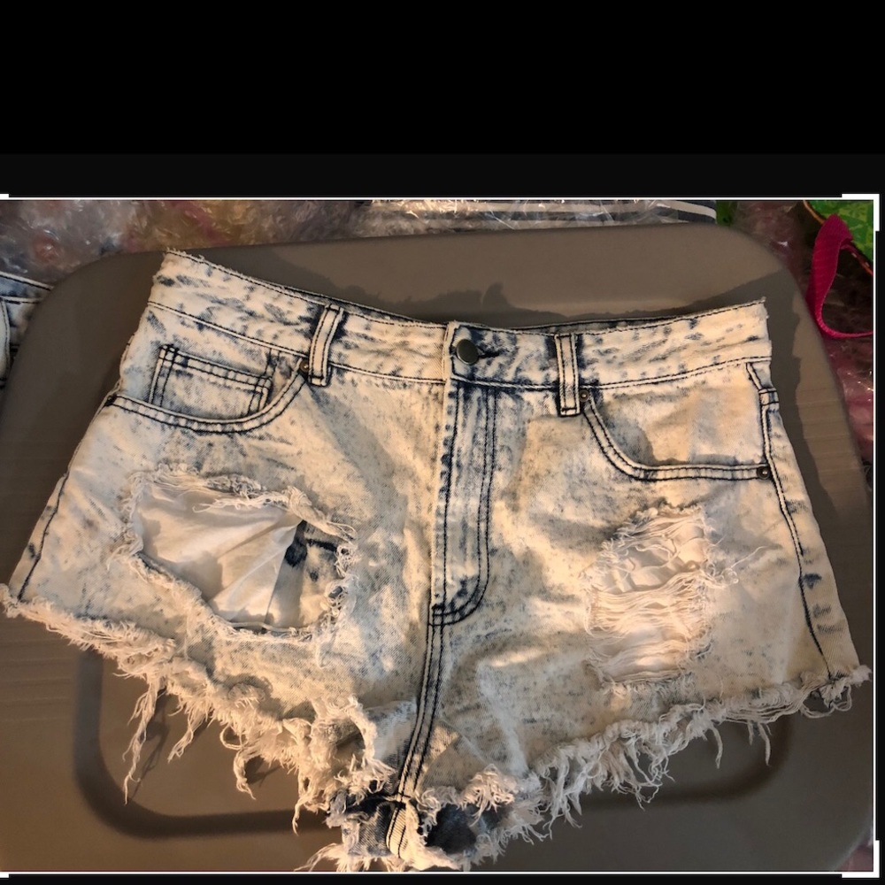F21 shorts